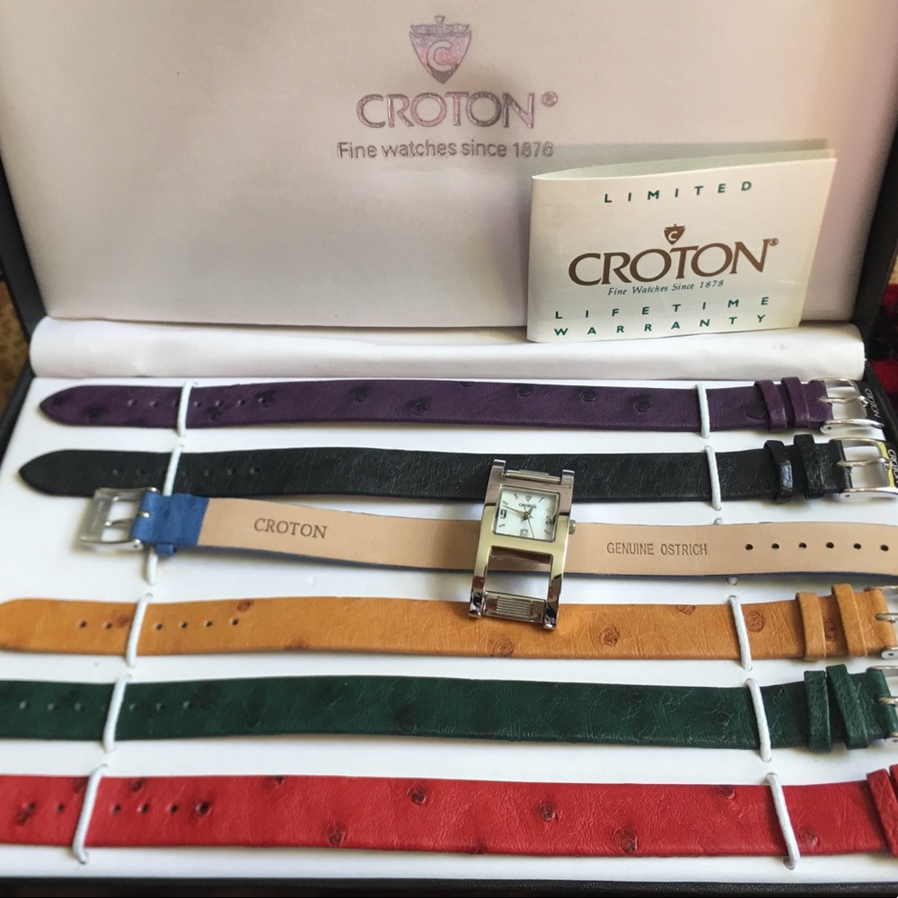 Croton watch never worn!!!